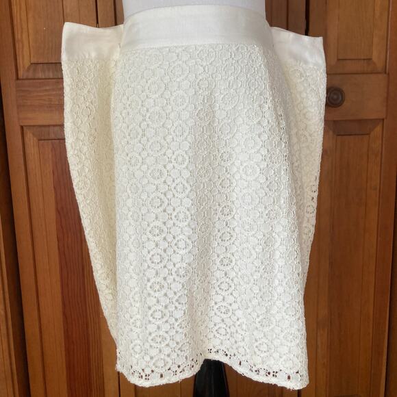 Cato Lace Pencil Mini Skirt, Size 20W - Picture 2 of 8